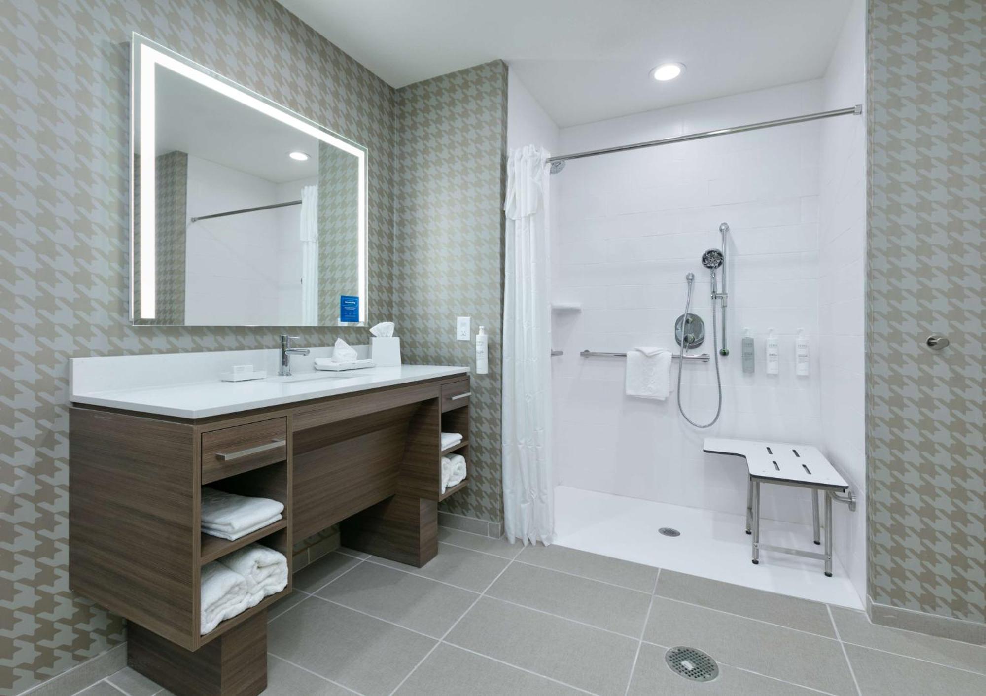 Home2 Suites By Hilton El Campo Εξωτερικό φωτογραφία
