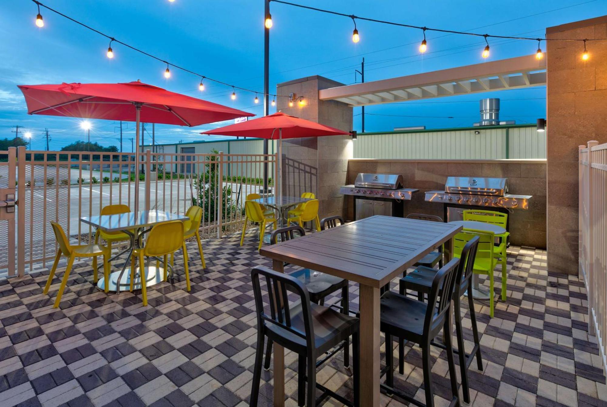 Home2 Suites By Hilton El Campo Εξωτερικό φωτογραφία